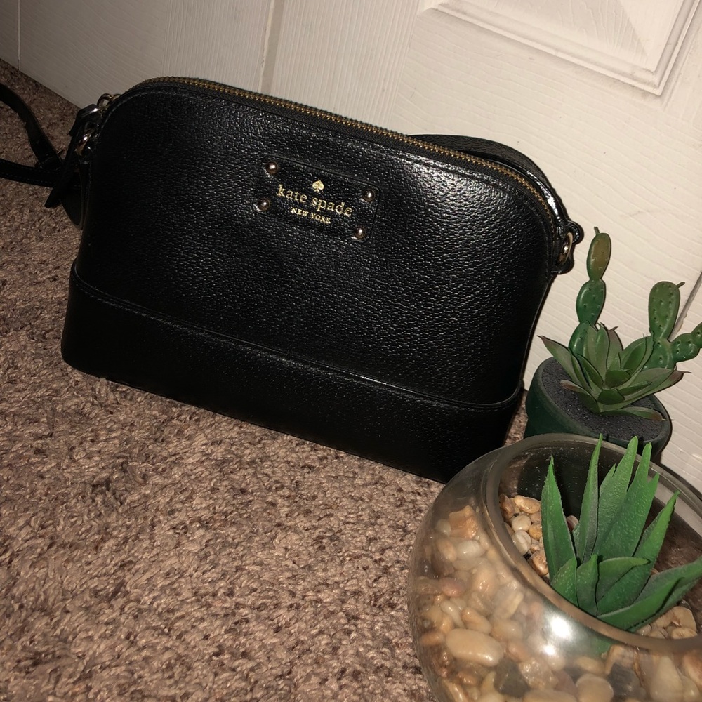 Black Kate Spade Crossbody Bag